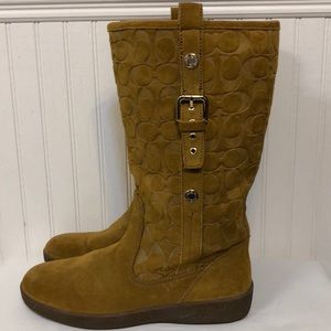 Very nice Monogram Coach Boots